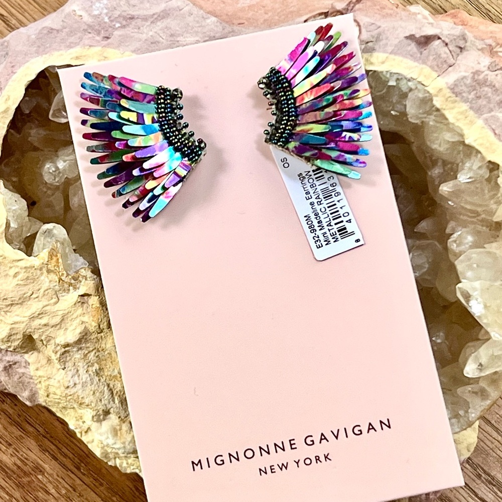 🌺🎉HP🎉🌺 NWT Mignonne Gavigan Mini Madeline Earrings Metallic Rainbow - Picture 12 of 16